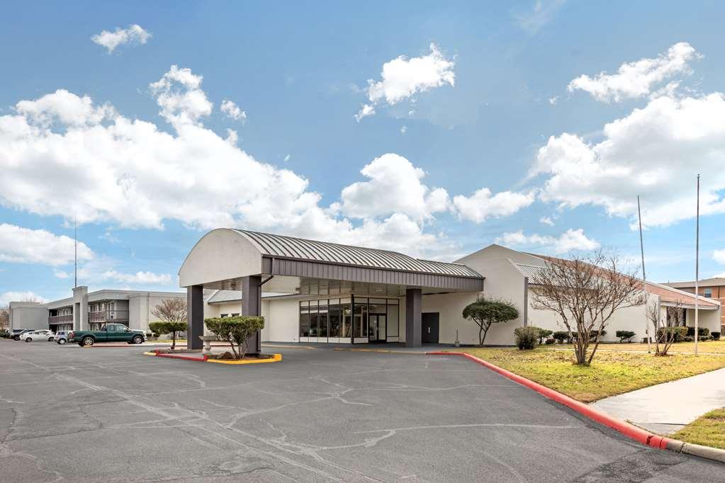 Suburban Studios Gainesville Exterior foto